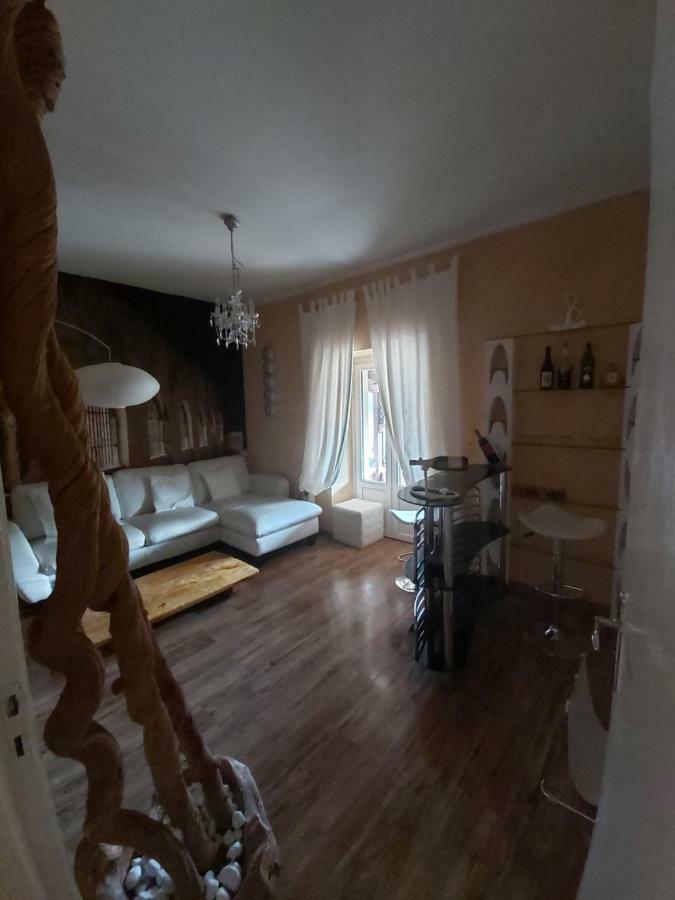 Отель La Loggia Di Federico Navelli Экстерьер фото